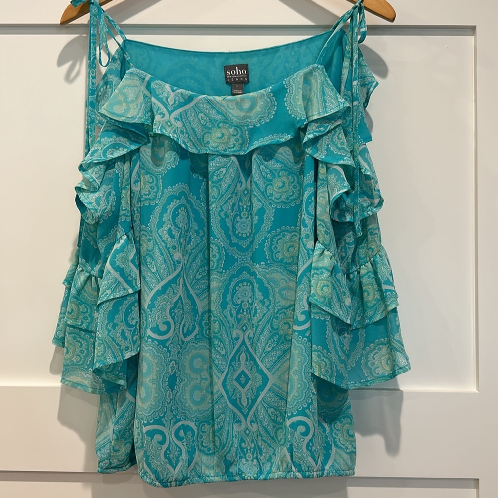 Soho Cold Shoulder Blouse Large - Picture 15 of 15